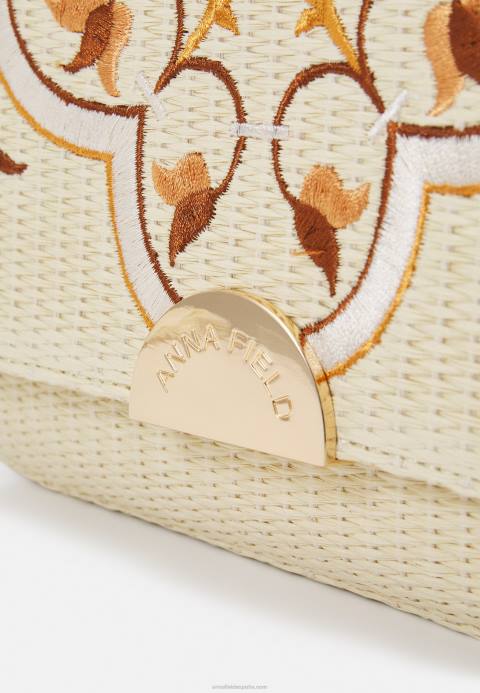 mujer bandolera beige Anna Field 84Z82546