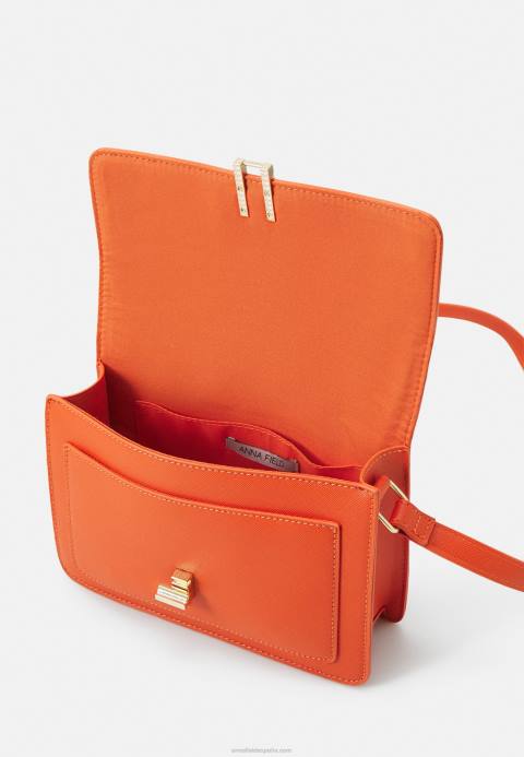 mujer bandolera naranja Anna Field 84Z82501