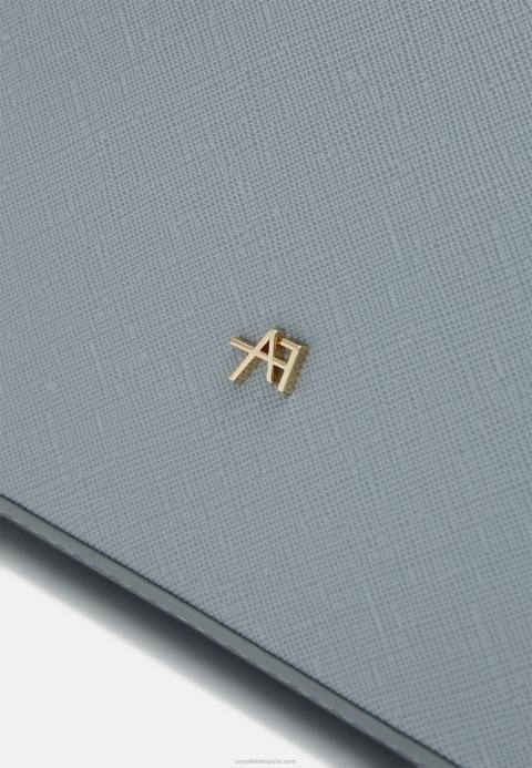 mujer bolso azul Anna Field 84Z82302