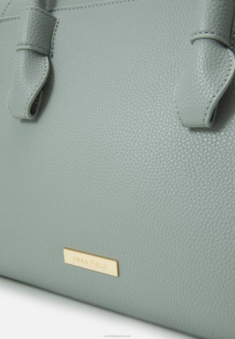 mujer bolso azul Anna Field 84Z82369