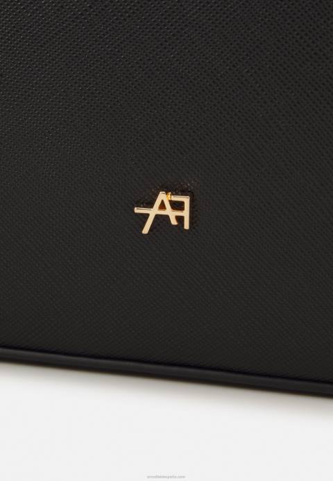 mujer bolso negro Anna Field 84Z82281