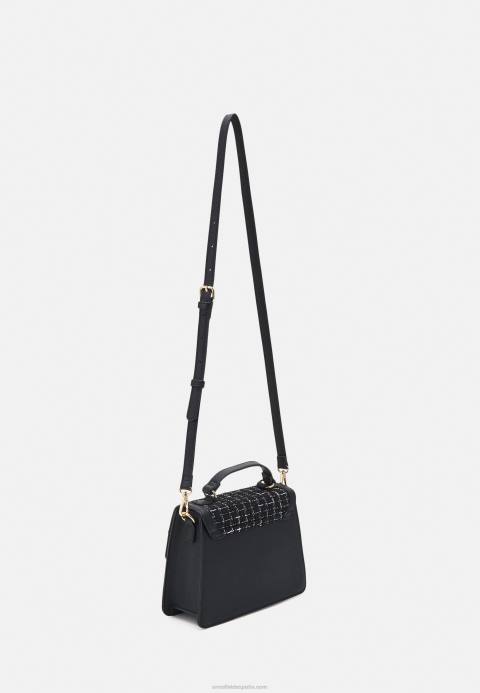 mujer bolso negro Anna Field 84Z82299