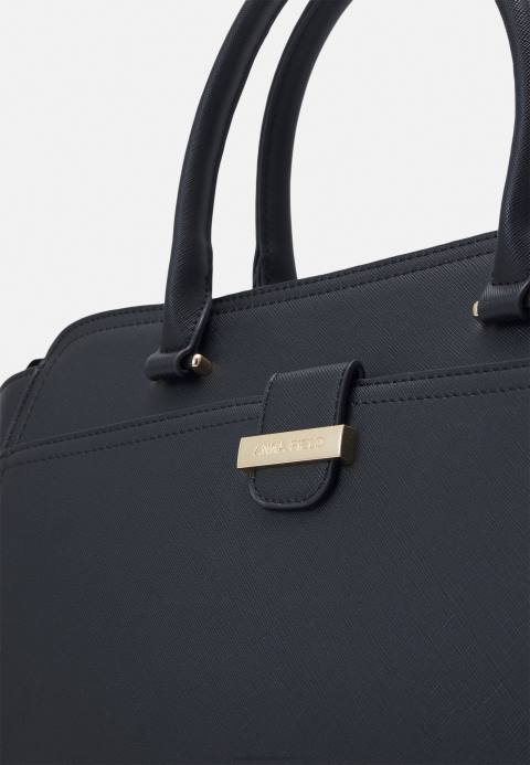 mujer bolso negro Anna Field 84Z82318