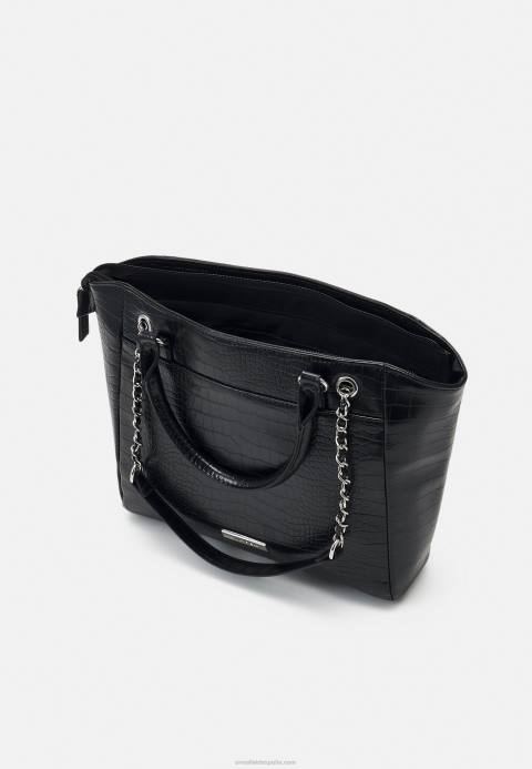 mujer bolso negro Anna Field 84Z82370