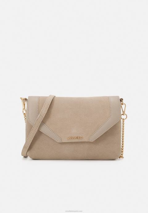 mujer clutch de cuero topo Anna Field 84Z82415