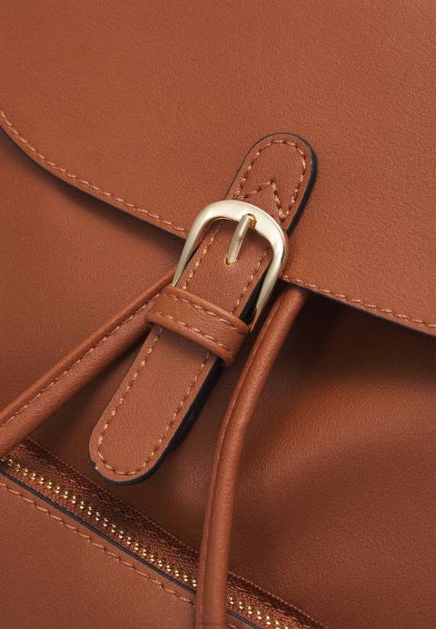 mujer mochila coñac Anna Field 84Z82592