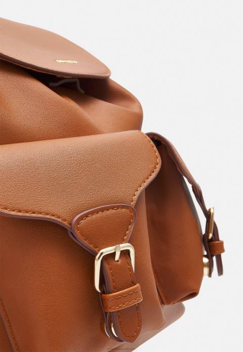 mujer mochila marrón Anna Field 84Z82600