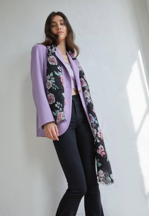 mujer fular negro Anna Field 84Z82839