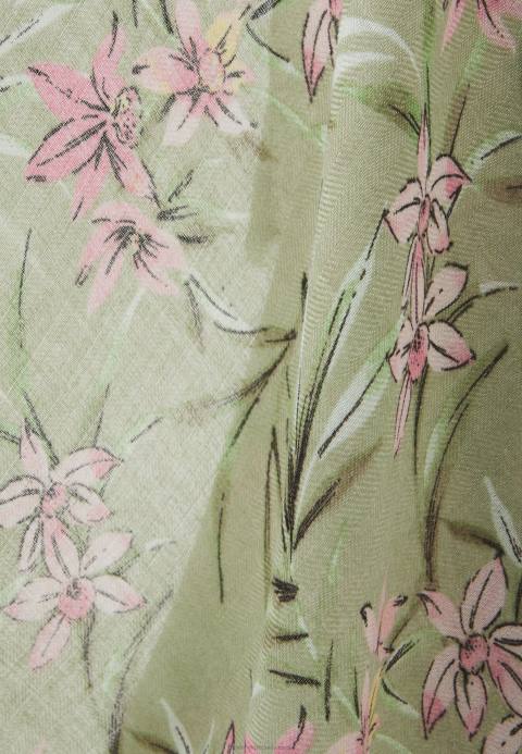 mujer fular verde Anna Field 84Z82842