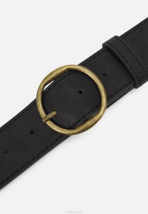 mujer cinturón negro Anna Field 84Z82731