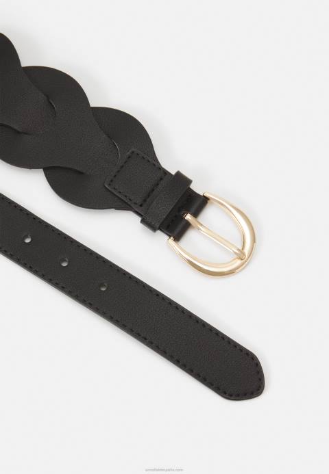 mujer cinturón negro Anna Field 84Z82754