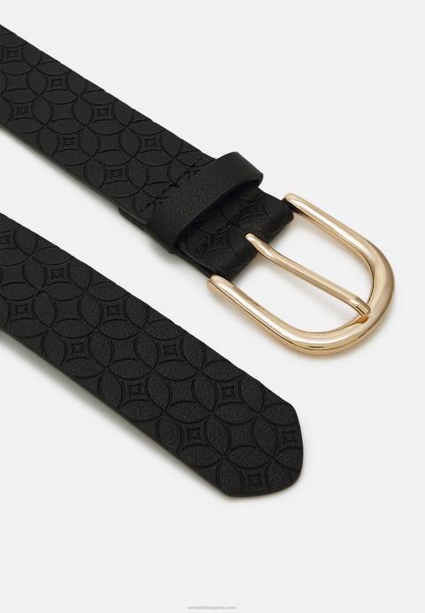 mujer cinturón negro Anna Field 84Z82756