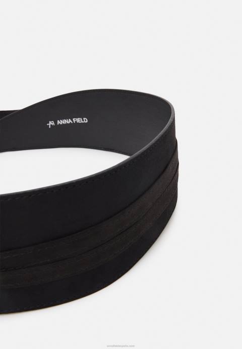 mujer cinturón negro Anna Field 84Z82764