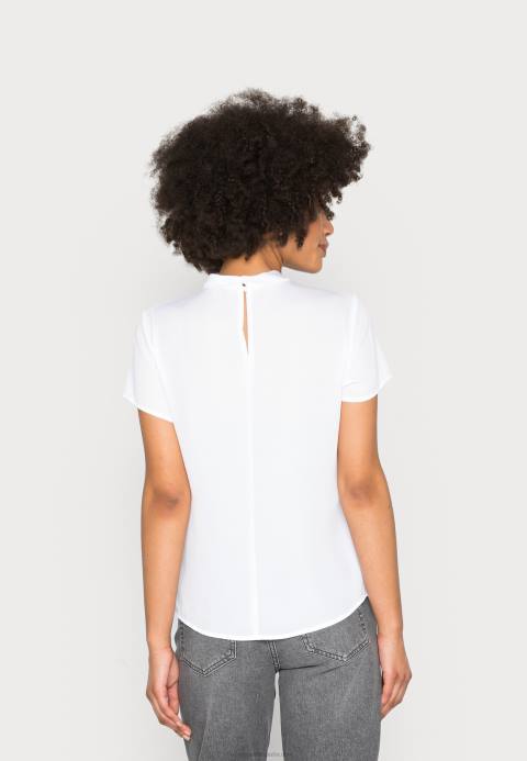 mujer blusa blanca Anna Field 84Z8690