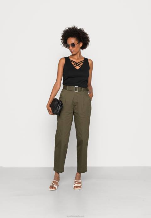 mujer negro superior Anna Field 84Z8423