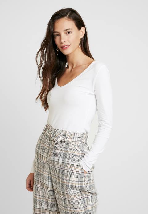 mujer top basico manga larga blanco Anna Field 84Z8528