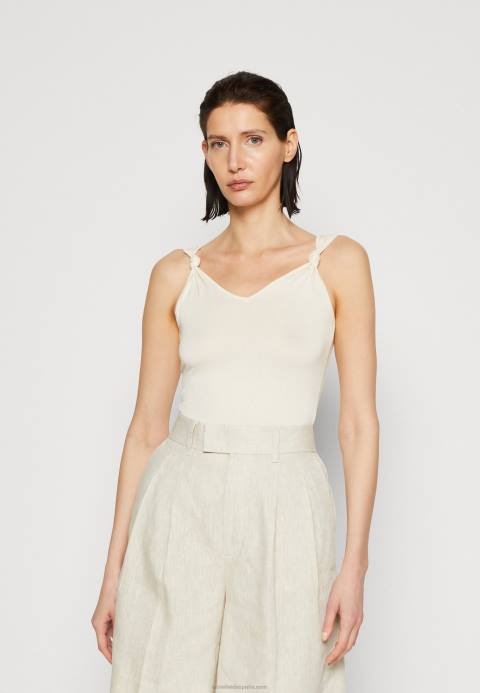 mujer top blanquecino Anna Field 84Z8493
