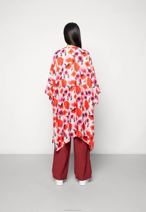 mujer capa rosa Anna Field 84Z8728