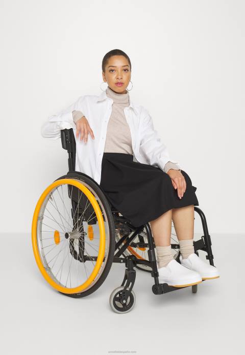 mujer falda plisada negra Anna Field 84Z8779