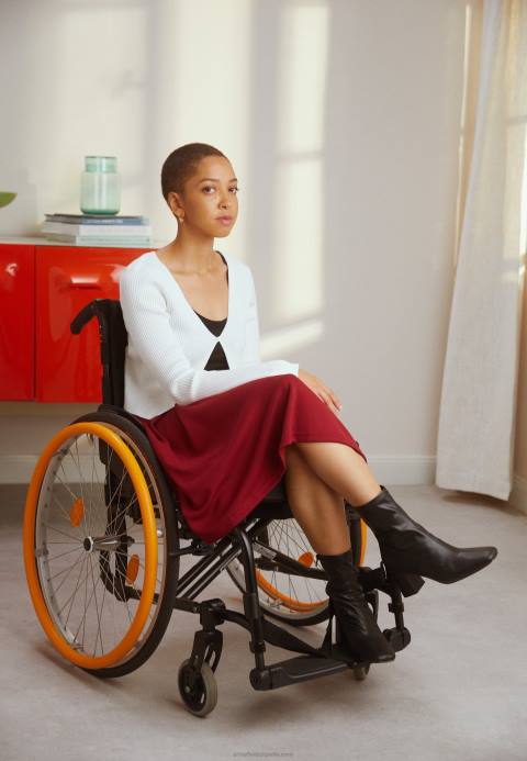 mujer falda plisada roja Anna Field 84Z8780