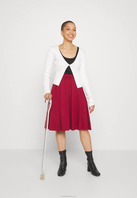 mujer falda plisada roja Anna Field 84Z8780