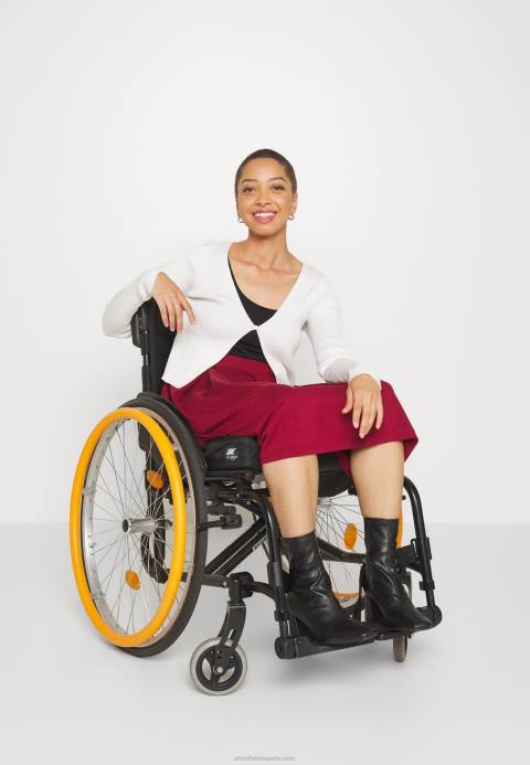 mujer falda plisada roja Anna Field 84Z8780