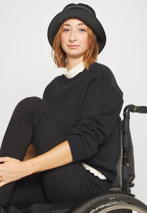 mujer pantalón negro Anna Field 84Z8639