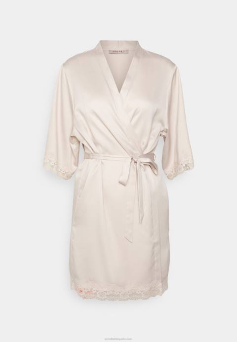 mujer bata blanquecina Anna Field 84Z81078