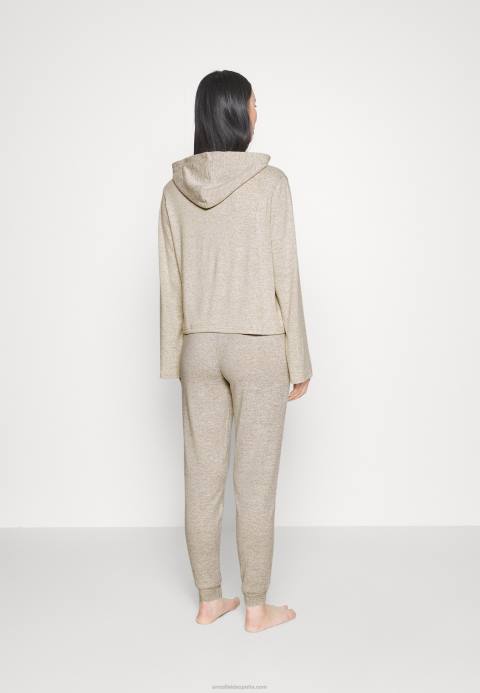 mujer conjunto de pijama marrón Anna Field 84Z81067