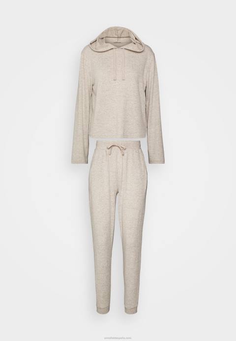 mujer conjunto de pijama marrón Anna Field 84Z81067