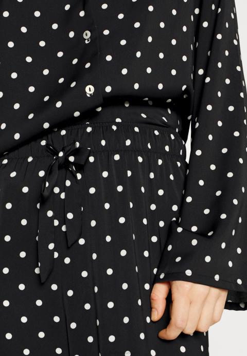 mujer conjunto pijama negro/blanco roto Anna Field 84Z81062