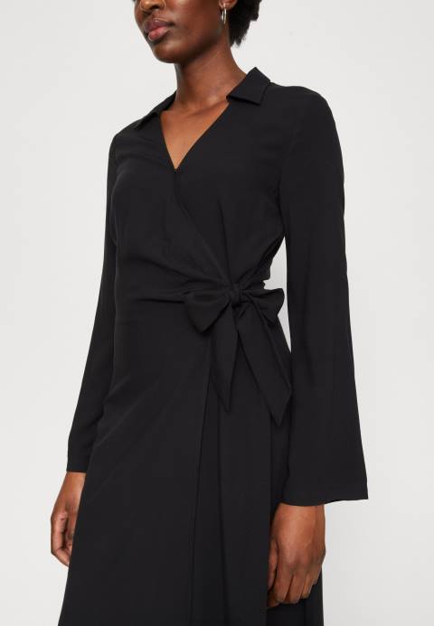 mujer vestido de día negro Anna Field 84Z821