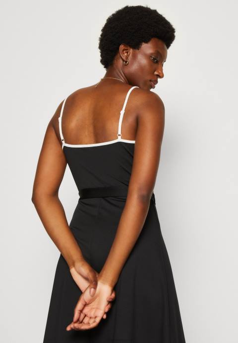 mujer vestido de punto negro/blanco Anna Field 84Z8115