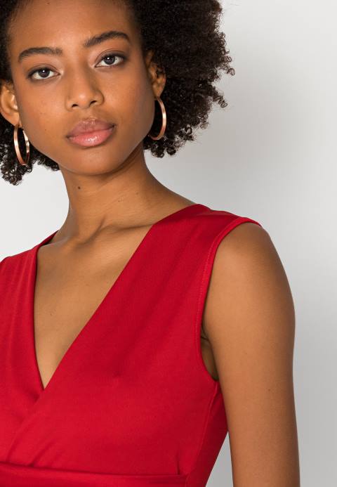 mujer vestido de punto rojo Anna Field 84Z8172